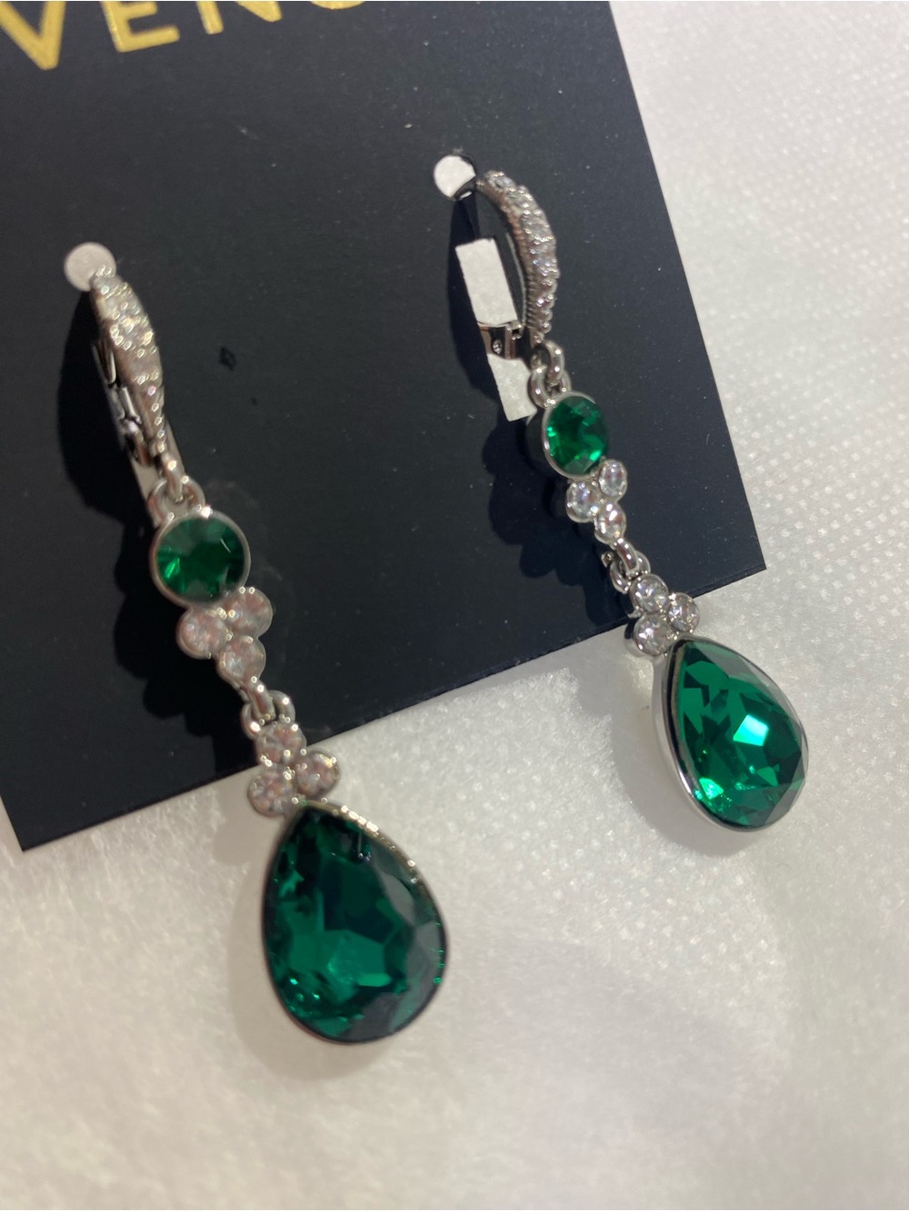 Givenchy earrings - Picture 4 of 7